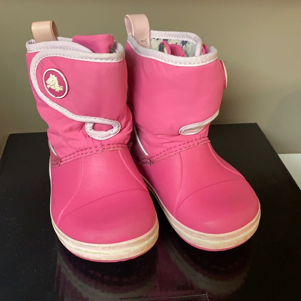 Croc snow boots
